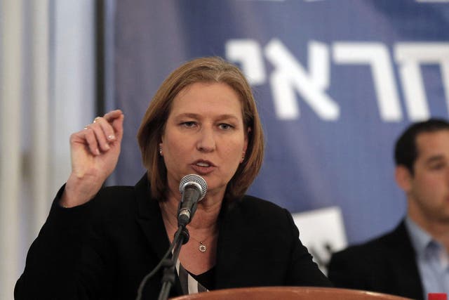 Tzipi Livni, Israel's former foreign minister, was granted diplomatic immunity and agreed to meet with the minister in charge of Middle Eastern affairs after the summons was cancelled