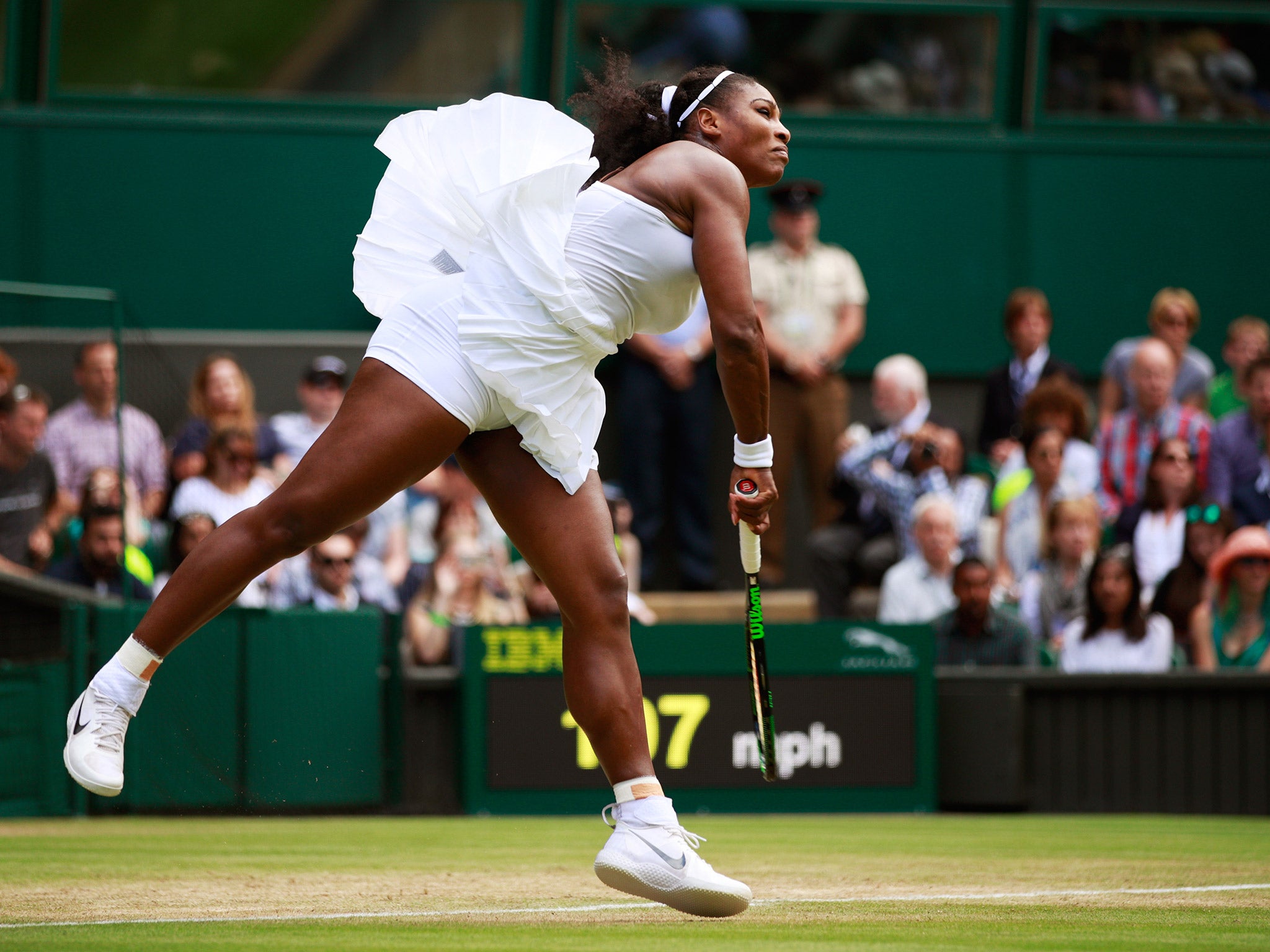 Serena Williams came through her third round clash against Annika Beck in rapid time