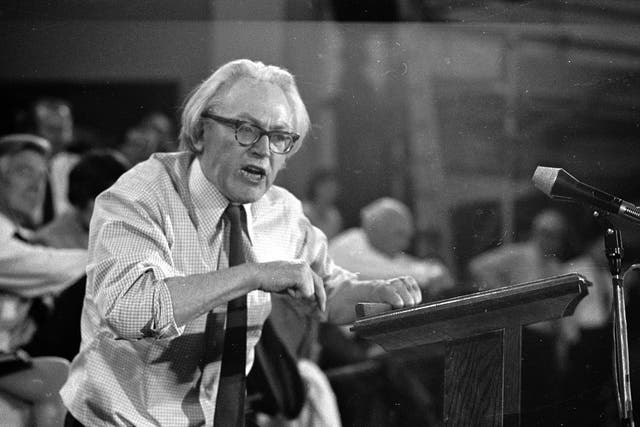 Michael Foot MP speaking at a podium in 1972