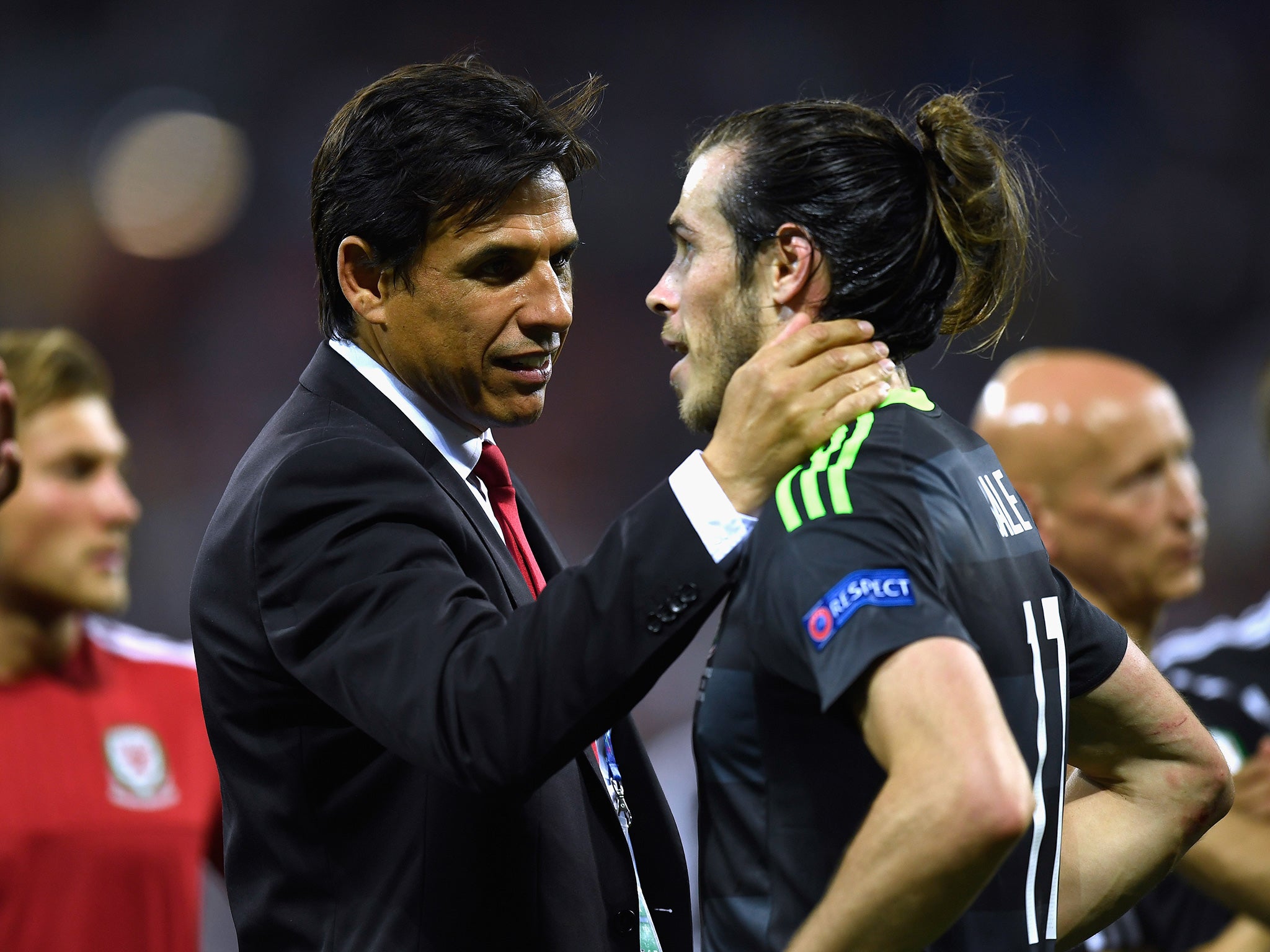 Coleman consoles Bale after the final whistle