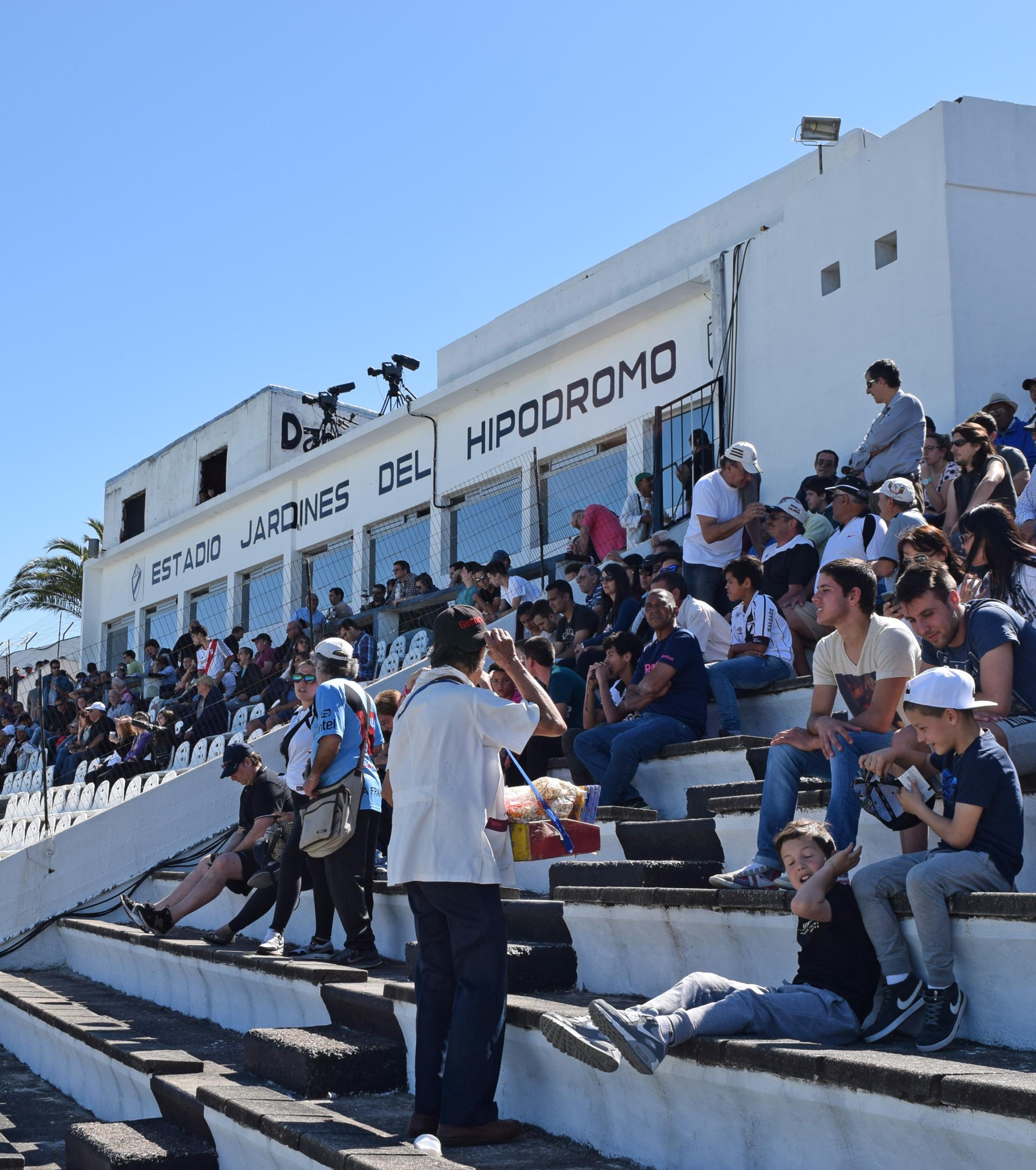 The terraces at the Jardines del Hipódromo