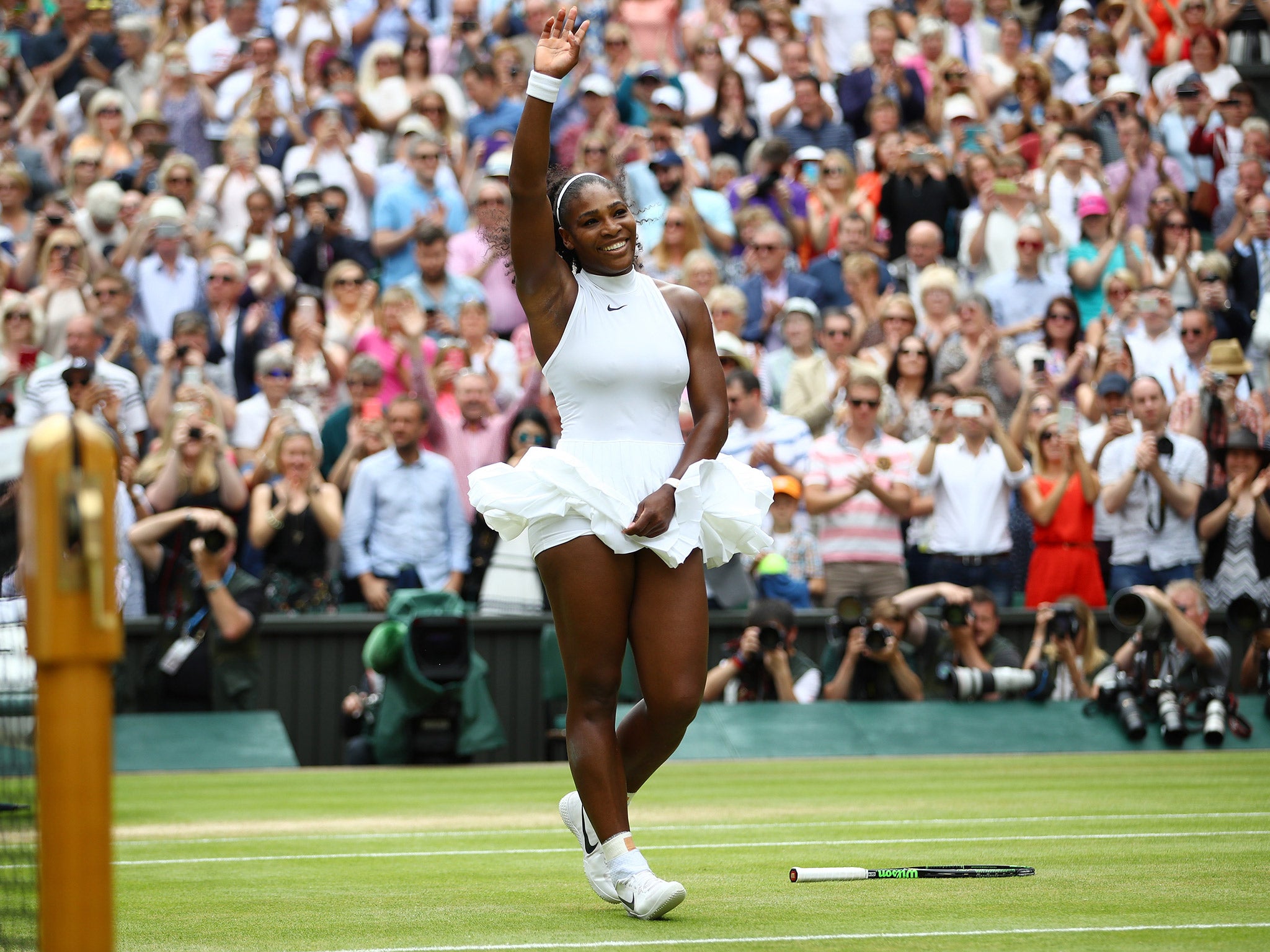 Wimbledon final live Serena Williams wins seventh title to equal Steffi Graf record after beating Angelique Kerber The Independent The Independent