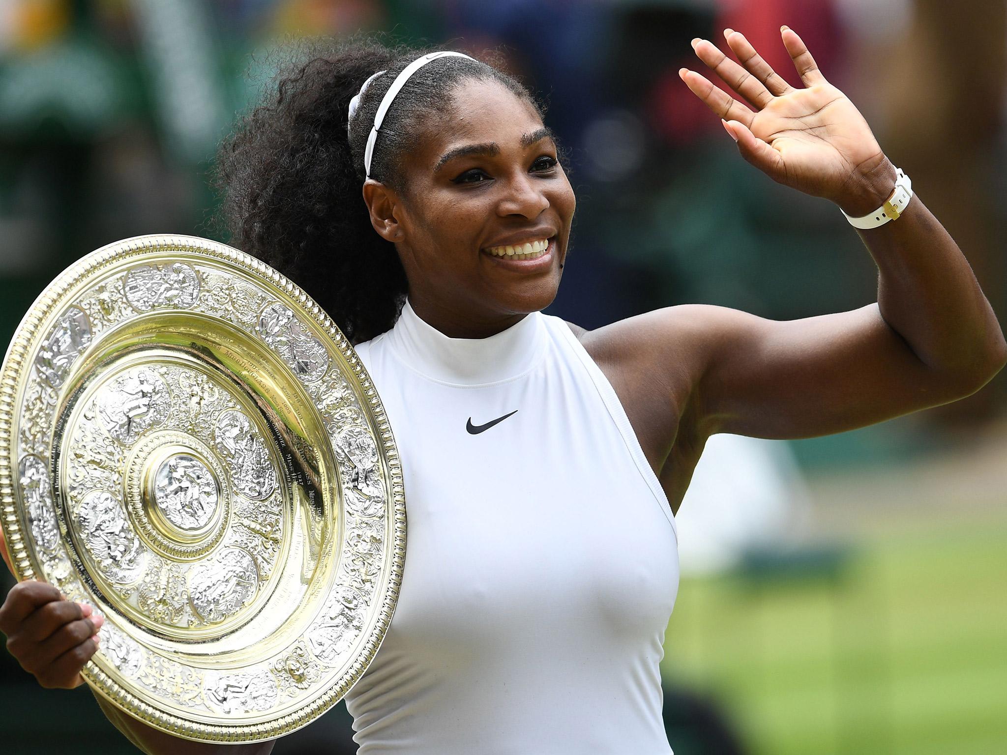 Williams poses with the Venus Rosewater Dish