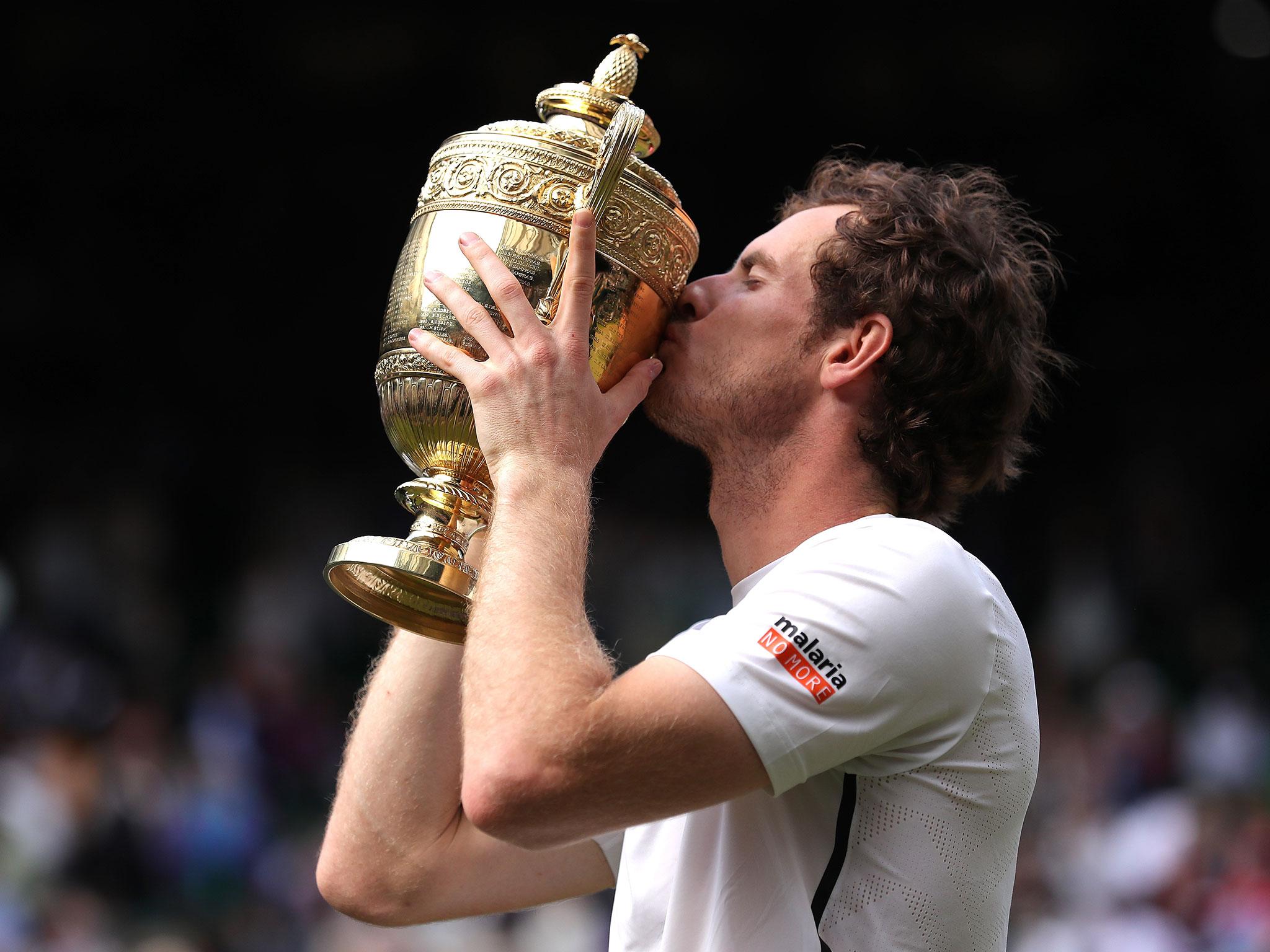 Andy Murray celebrates winning the Wimbledon title for the second time (Getty)