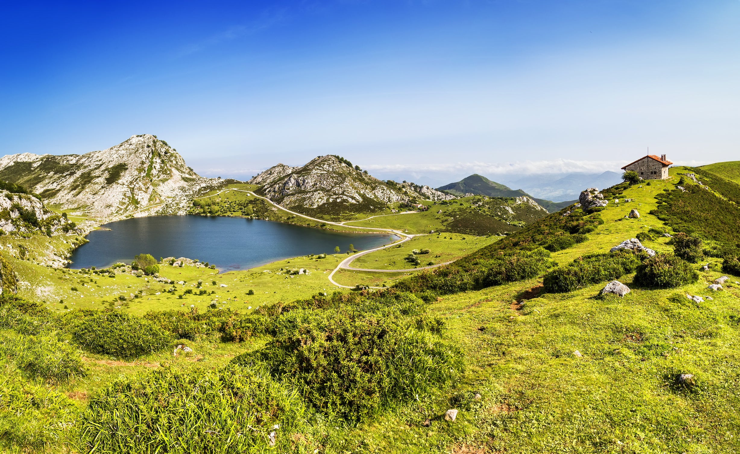 The landscape of the Picos de Europa (Fotolia)