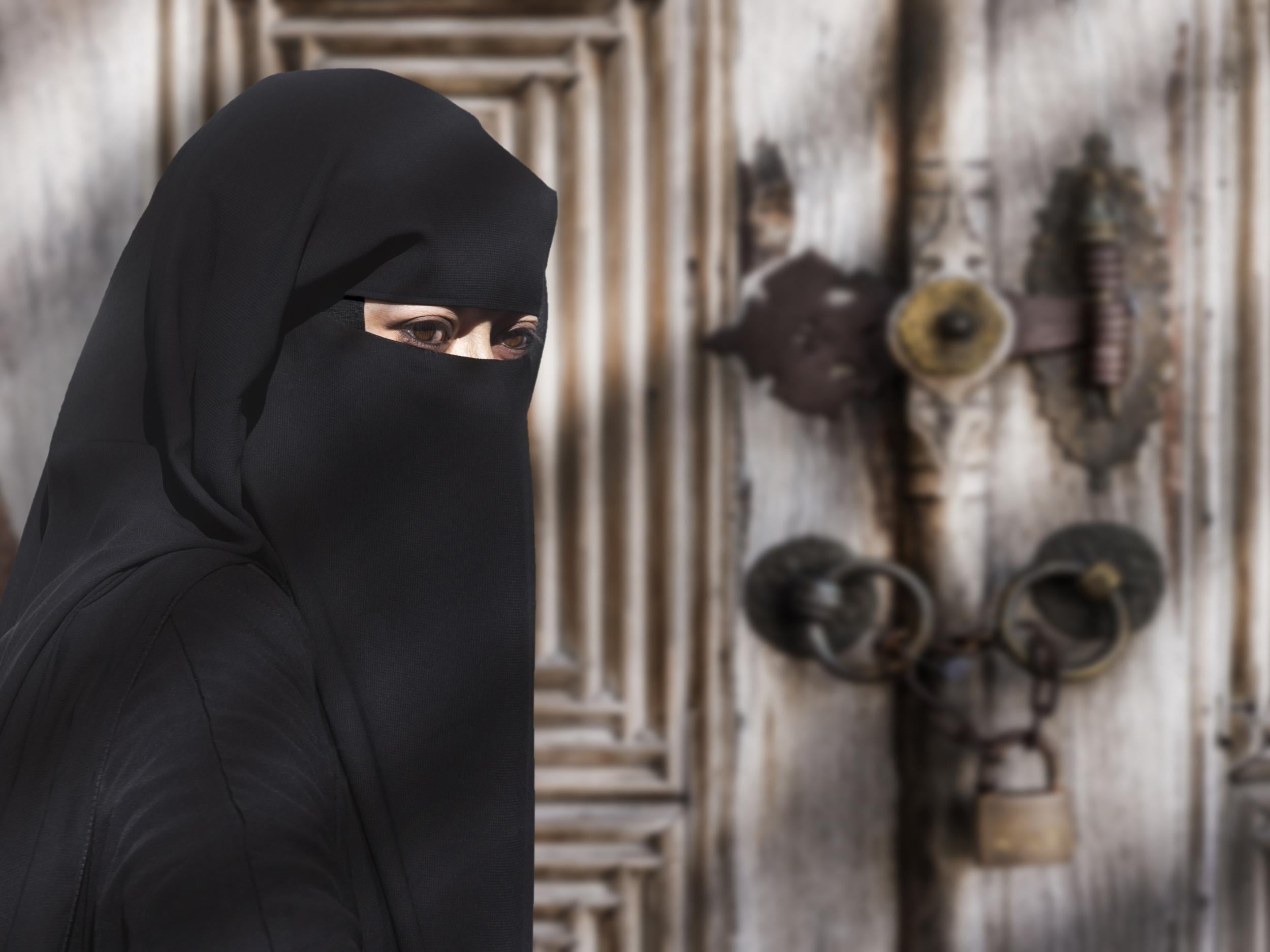 Which countries ban wearing niqabs and burqas in public? The Independent The Independent