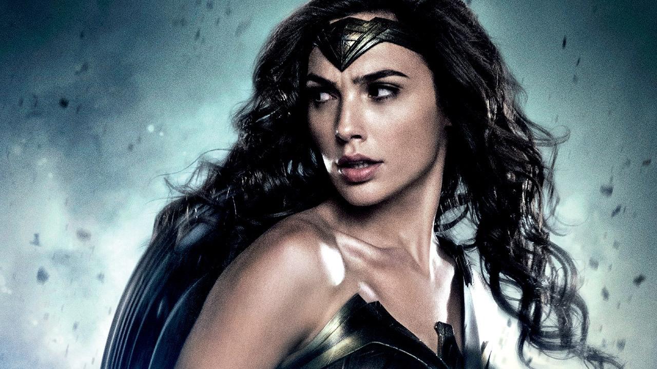 https://static.independent.co.uk/s3fs-public/thumbnails/image/2016/07/12/14/wonder-woman.jpg