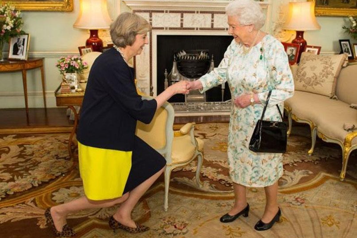 Theresa May officially becomes UK Prime Minister | The Independent ...