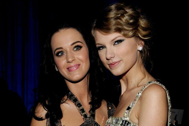 <p>Perry and Swift pictured together in 2010</p>