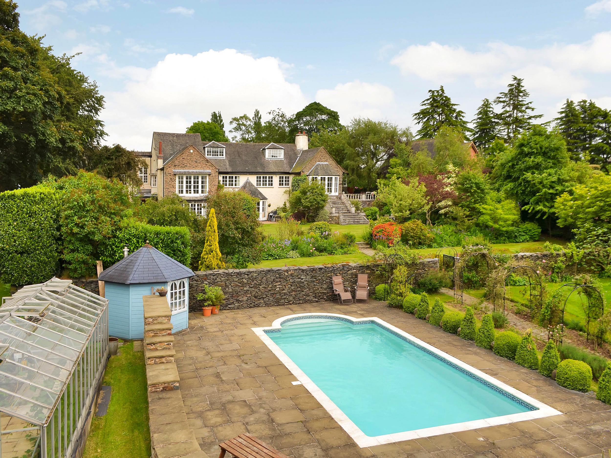 Britain S Best Holiday Cottages With Pools The Independent
