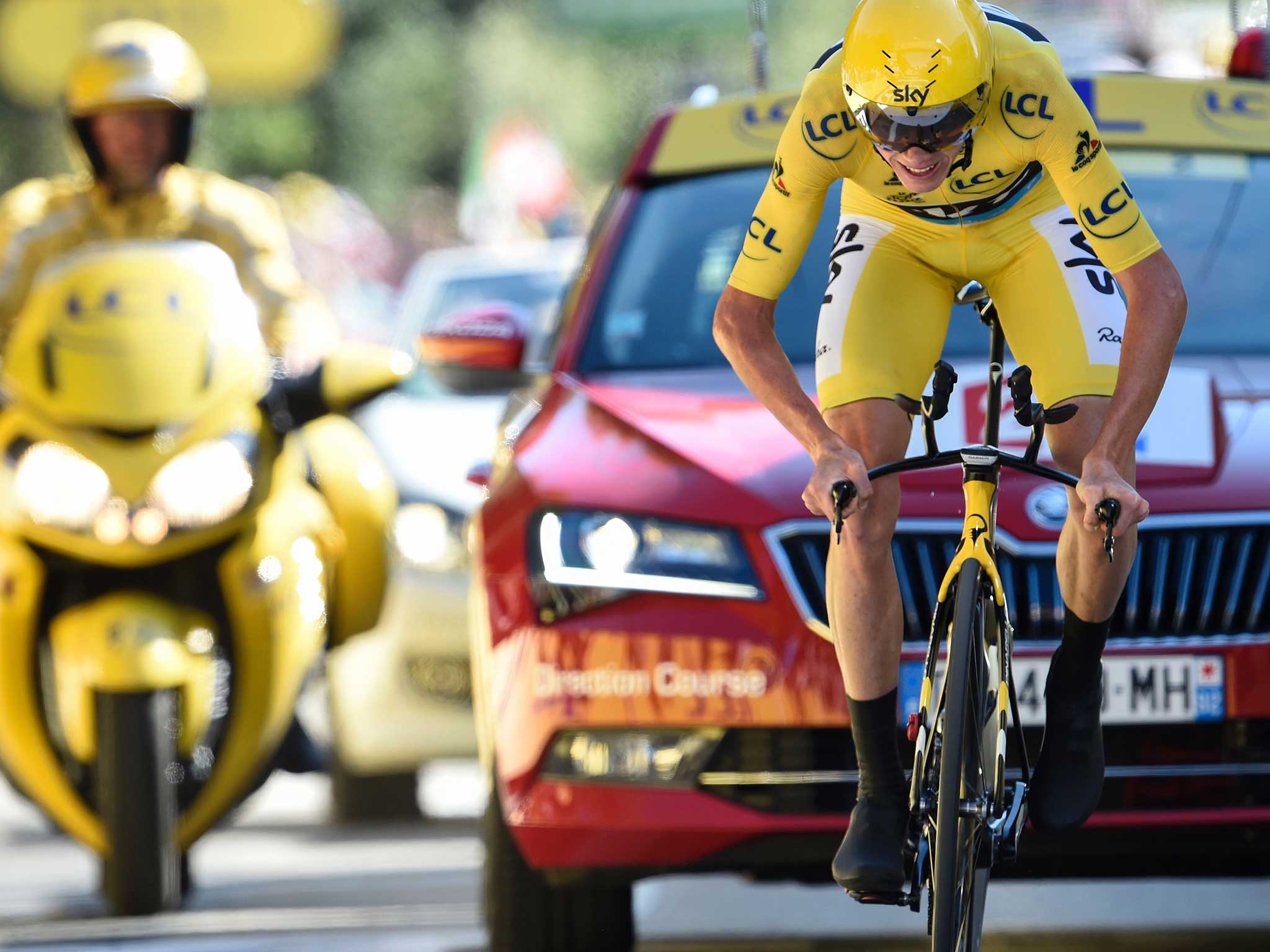 Chris Froome continues his dominance on Friday