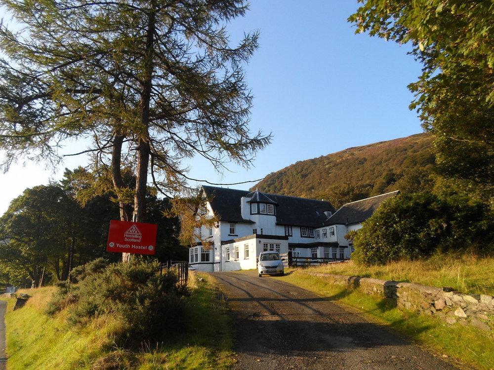 The hostel is located close to the Arran whisky distillery