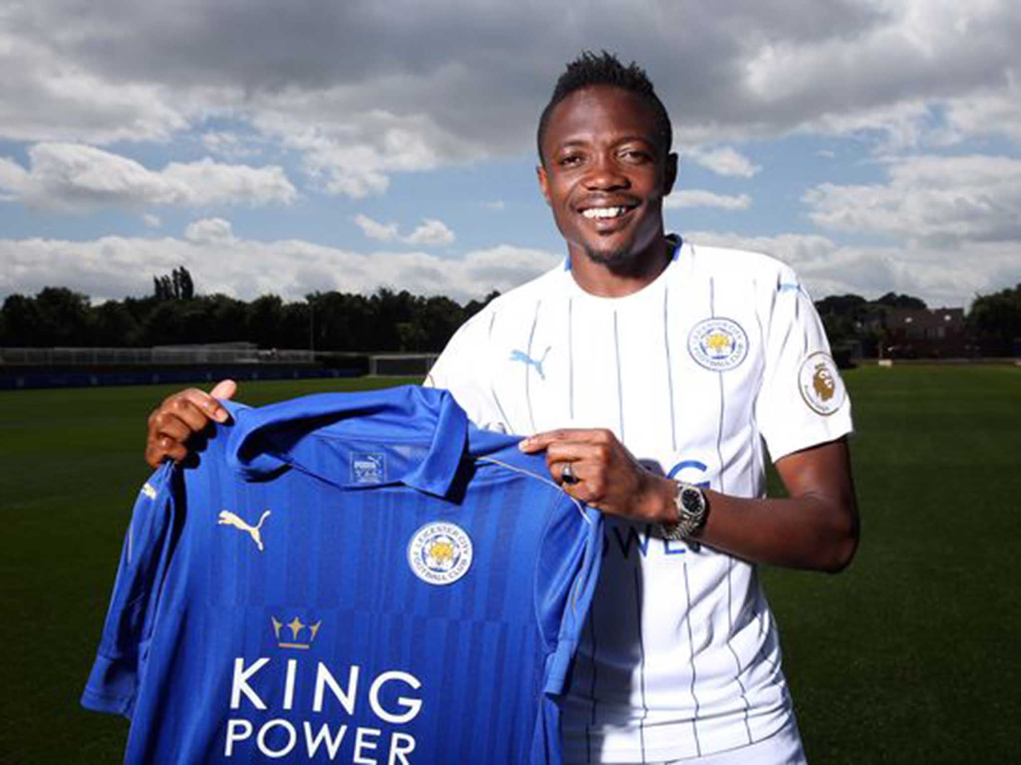 Ahmed Musa is confirmed as a Leicester City player