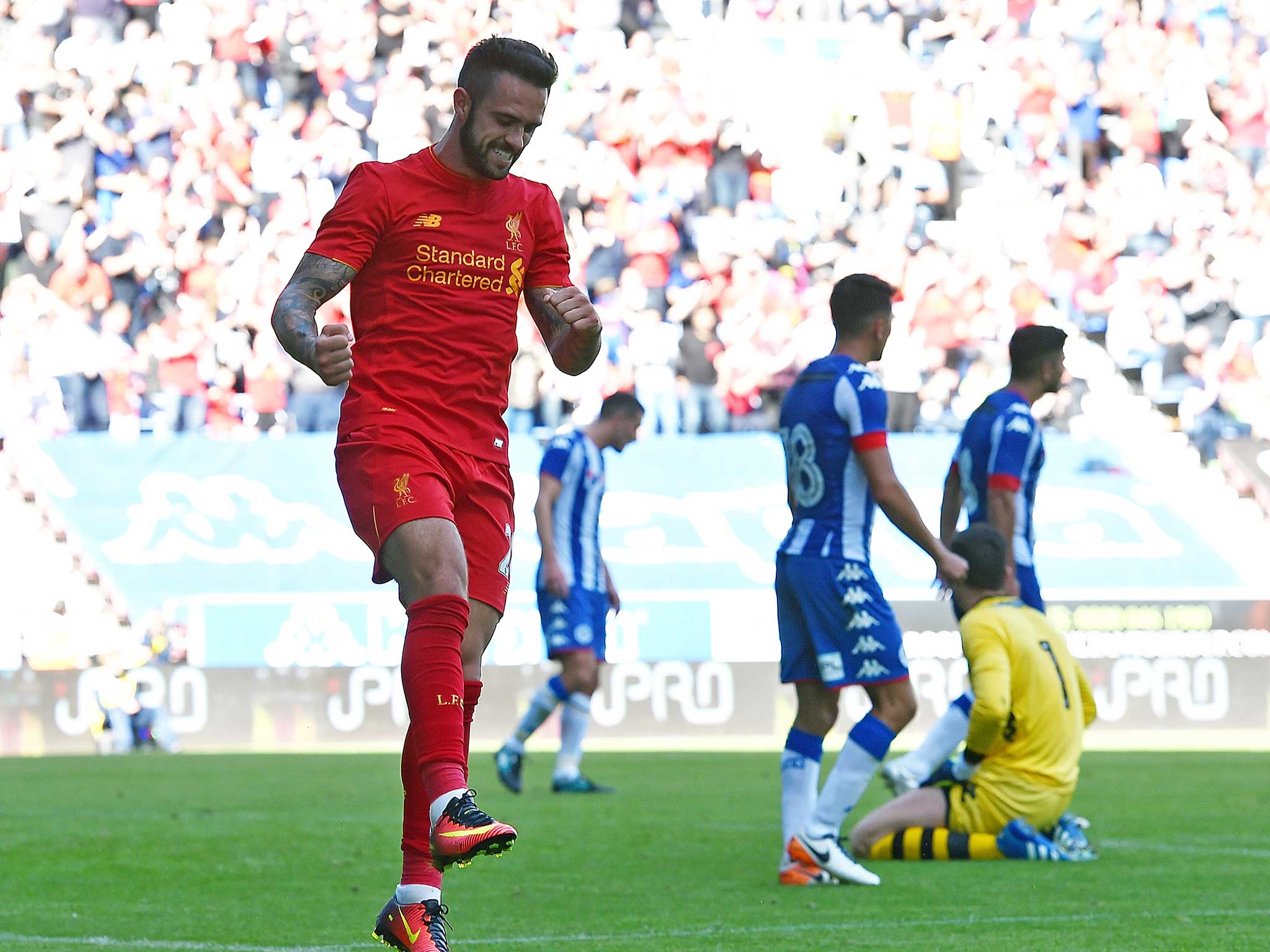 Danny Ings celebrates his late goal at the DW