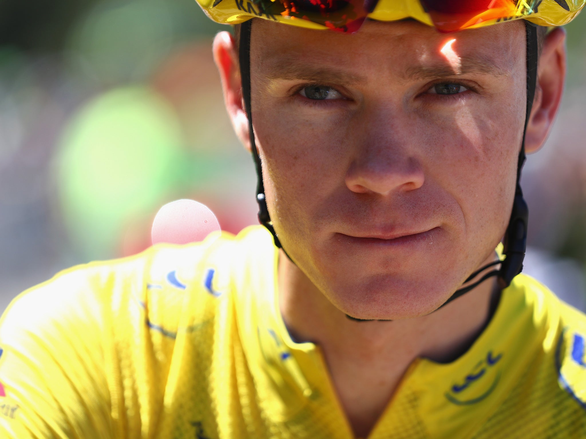 Froome retains the yellow jersey for stage 17 in Finhaut-Emosson