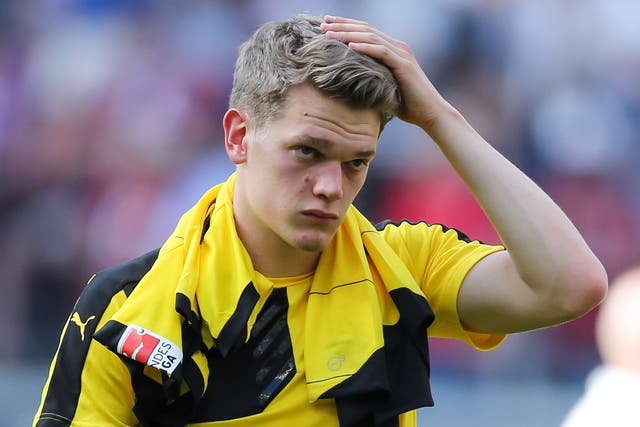 Matthias Ginter is in preliminary talks over a summer move