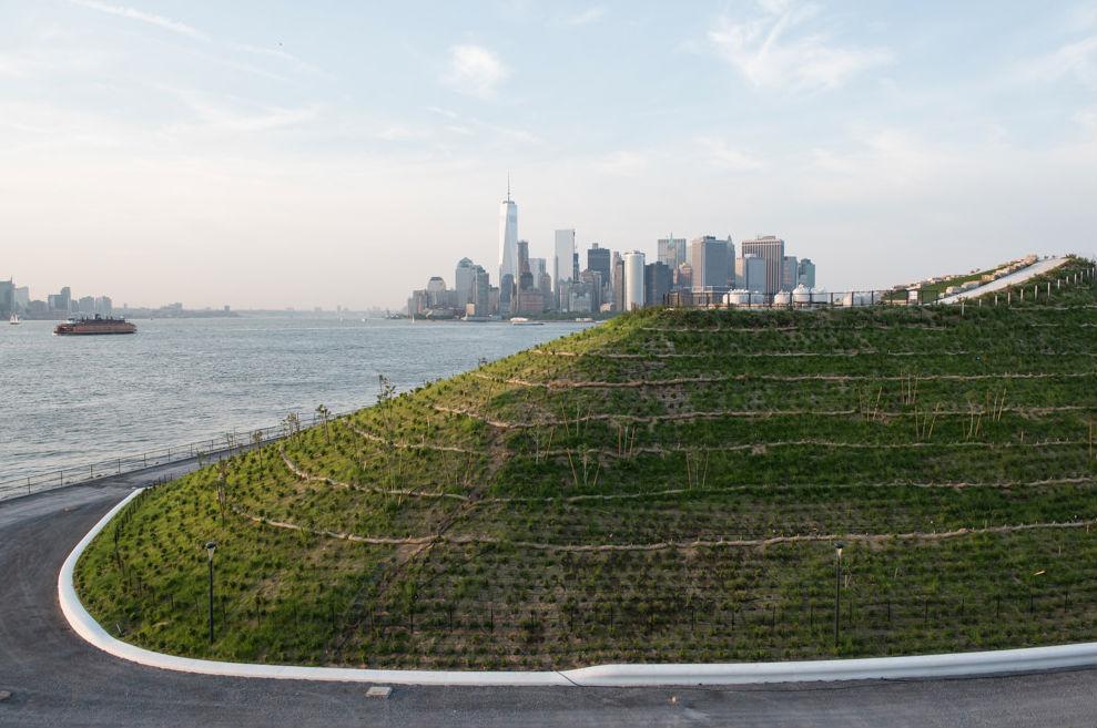 &#13;
The island in 2016 with views of Manhattan &#13;