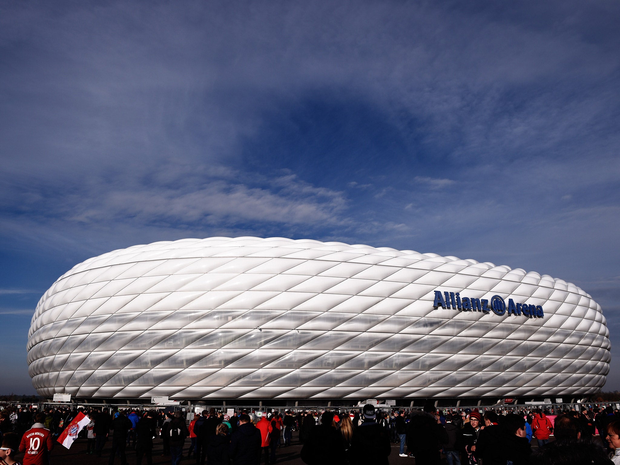 &#13;
Munich's Allianz Arena would fit the DFB's criteria to apply to be a host venue &#13;