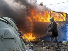 Refugee crisis: Fears of children vanishing from Calais Jungle as numbers at camp hit record high