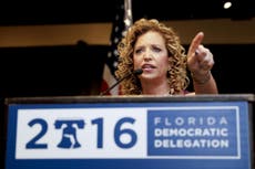 DNC 2016 opens in chaos as party official booed and heckled over Sanders smear plot