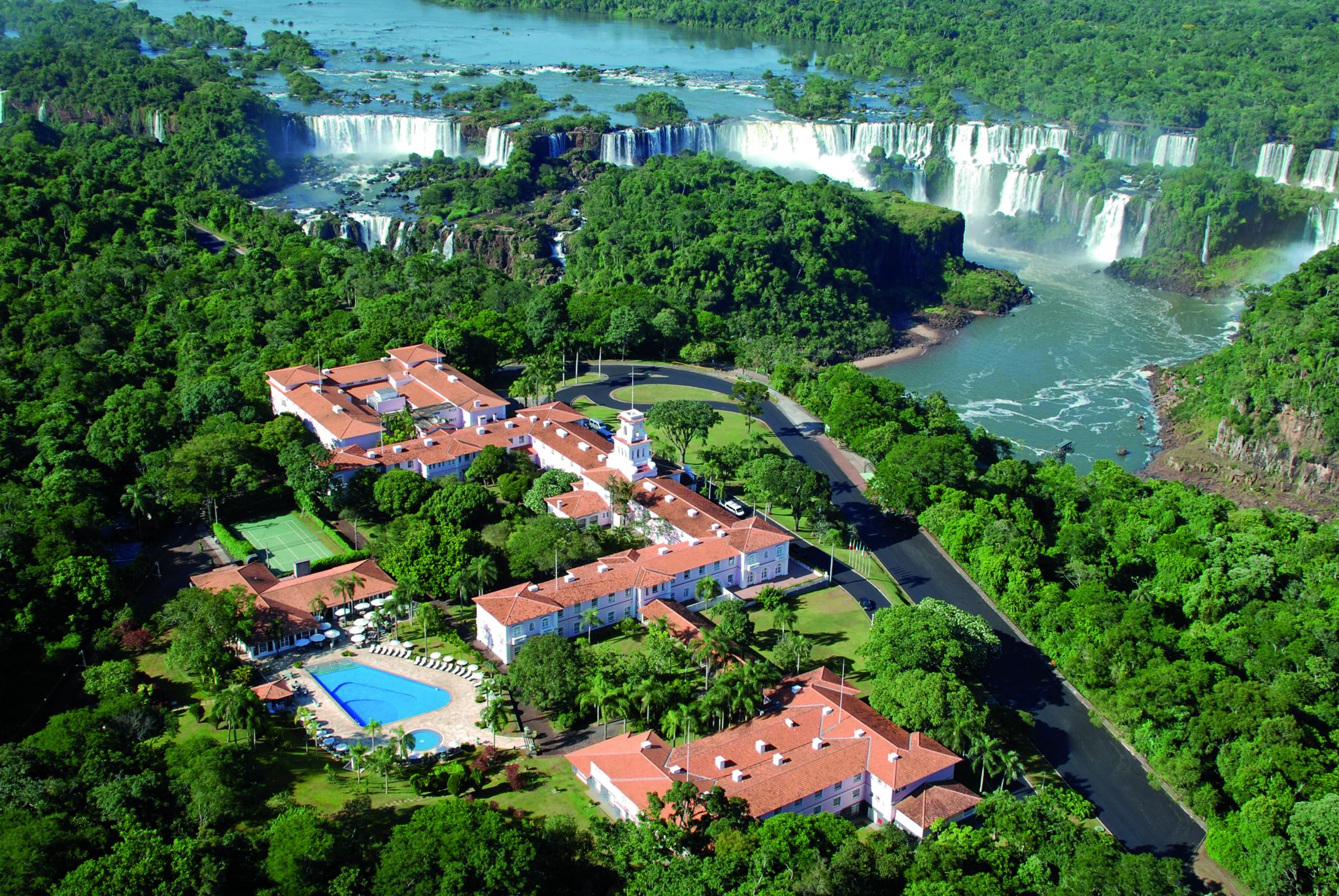 Das Cataratas is the only hotel in the Brazilian side of the national park