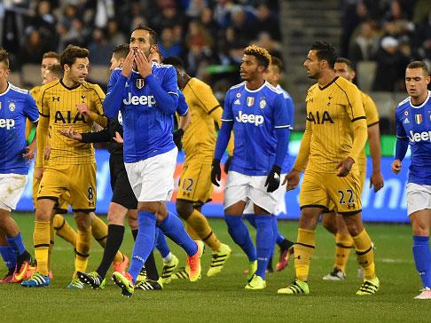 Tottenham players remonstrated with the referee after Medhi Benatia scored Juventus' second (Getty)