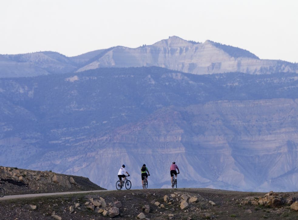 Hire a bike to find the perfect spot on the beautiful Western Slope