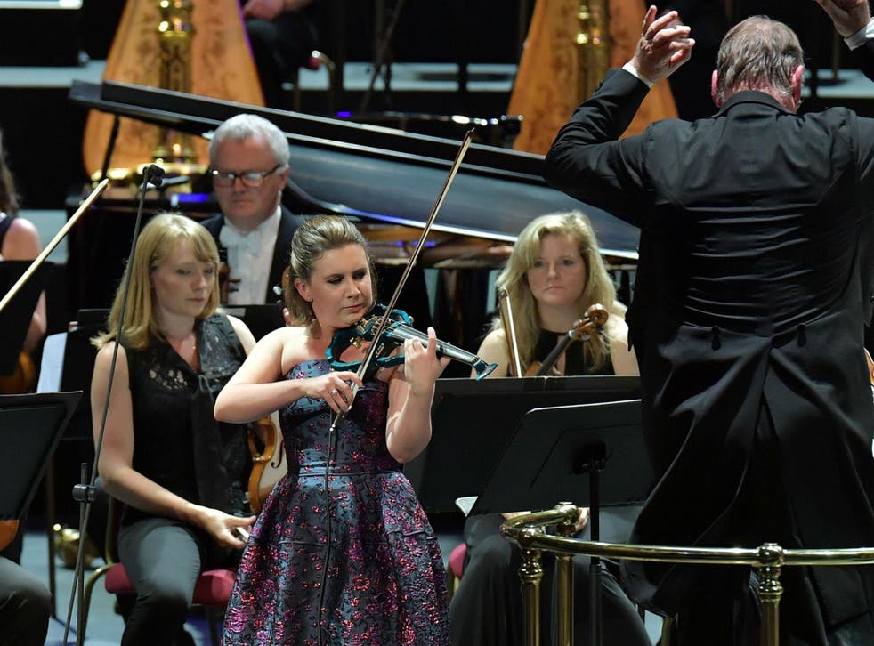 Chloë Hanslip (violin & electric violin), composer Michael Berkeley, conductor Jac van Steen and Diego Espinosa Cruz González (tabla) with the BBC National Orchestra of Wales at the BBC Proms