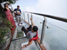 Read more

China opens glass walkway on the side of Tianmen mountain