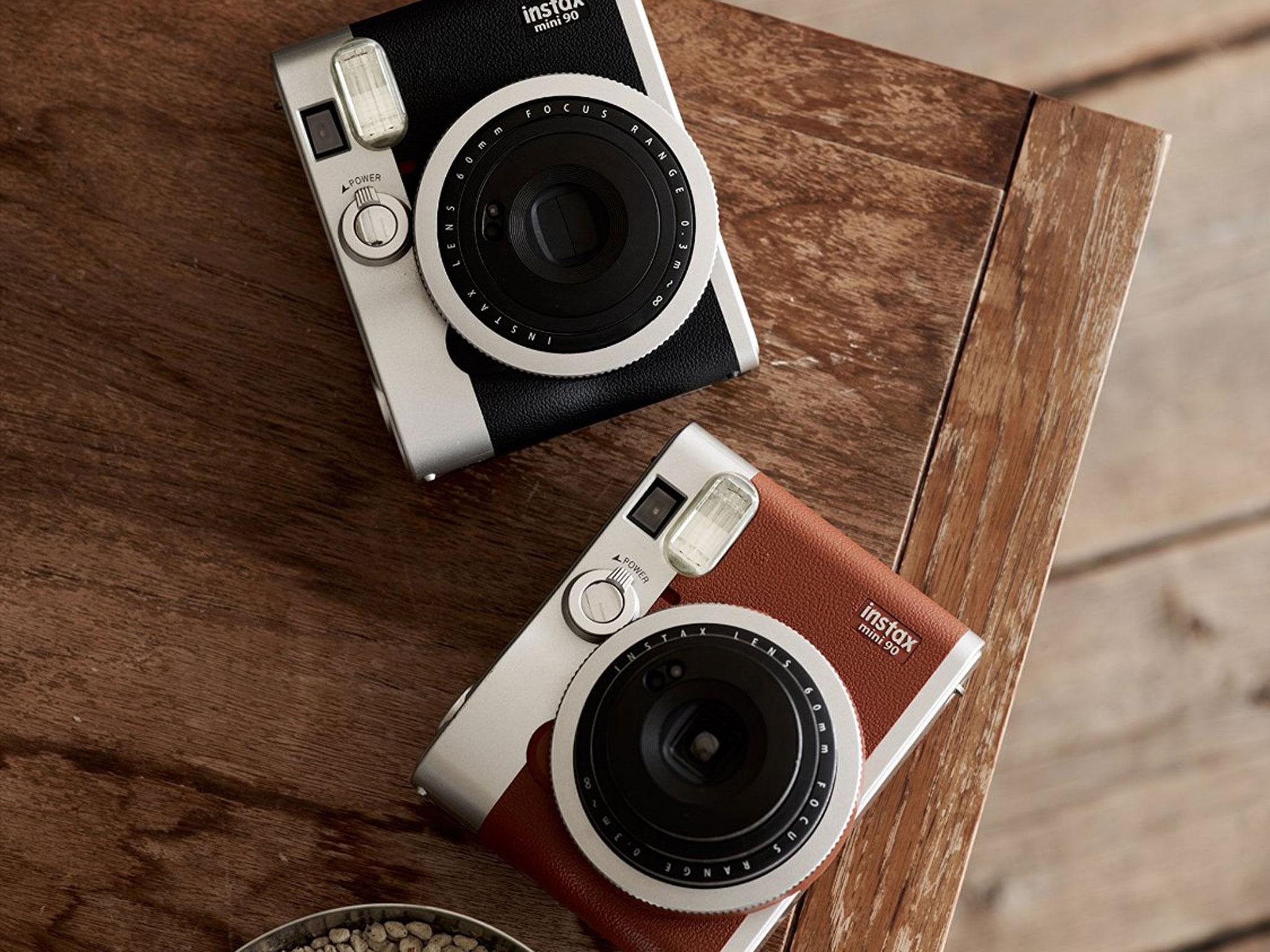 7-best-instant-cameras-the-independent