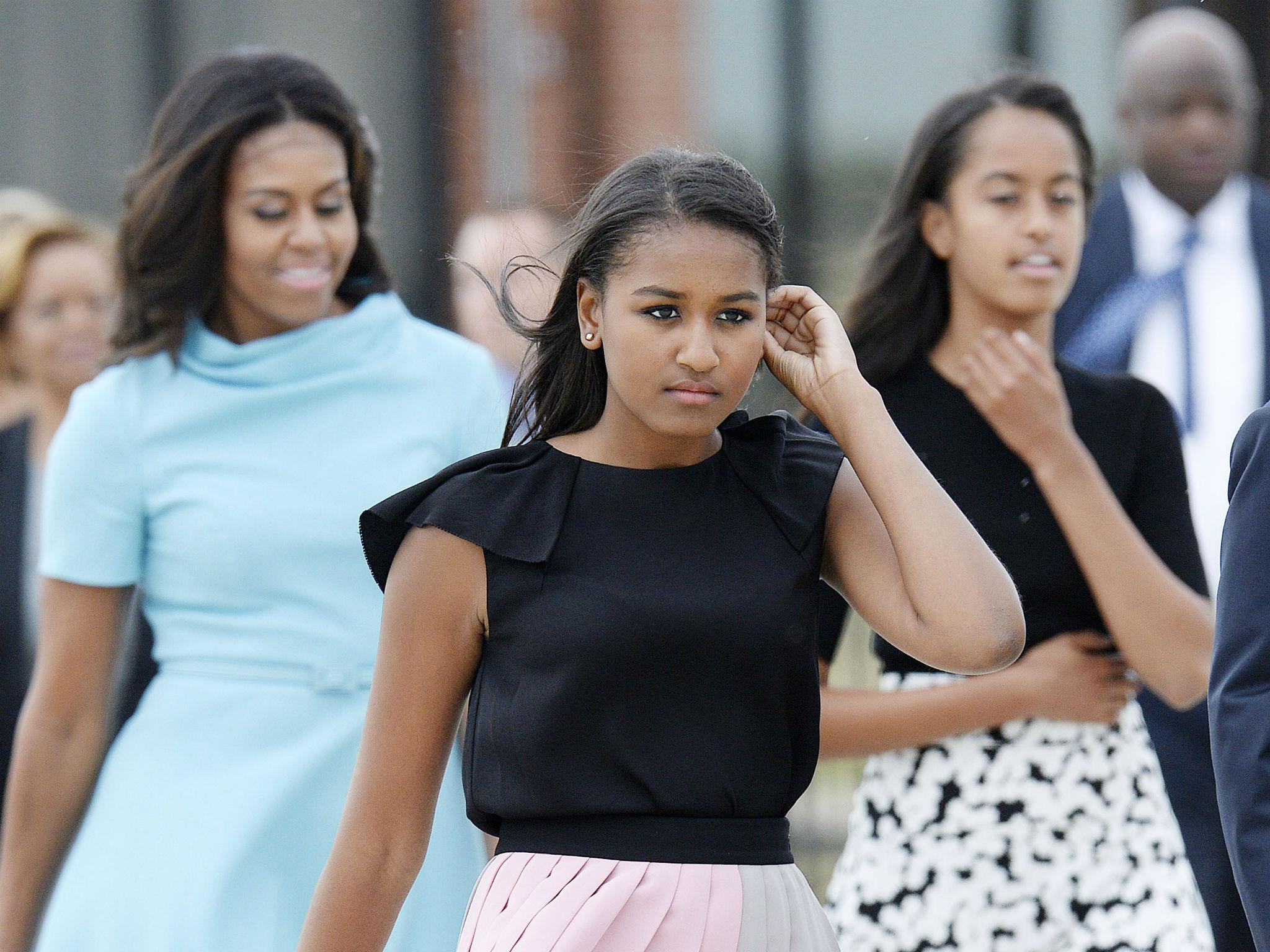 obama daughters at school