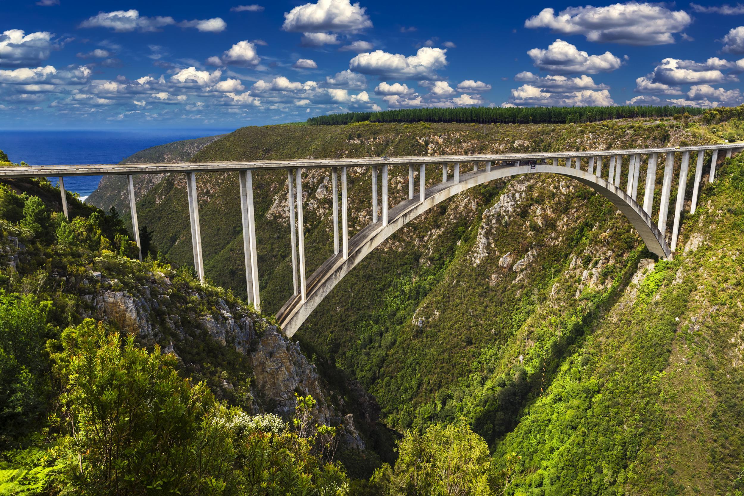 The Bloukrans Bridge is a well-known stop on the Garden Route; daredevils flock here to perform the world's highest bridge bungee jump