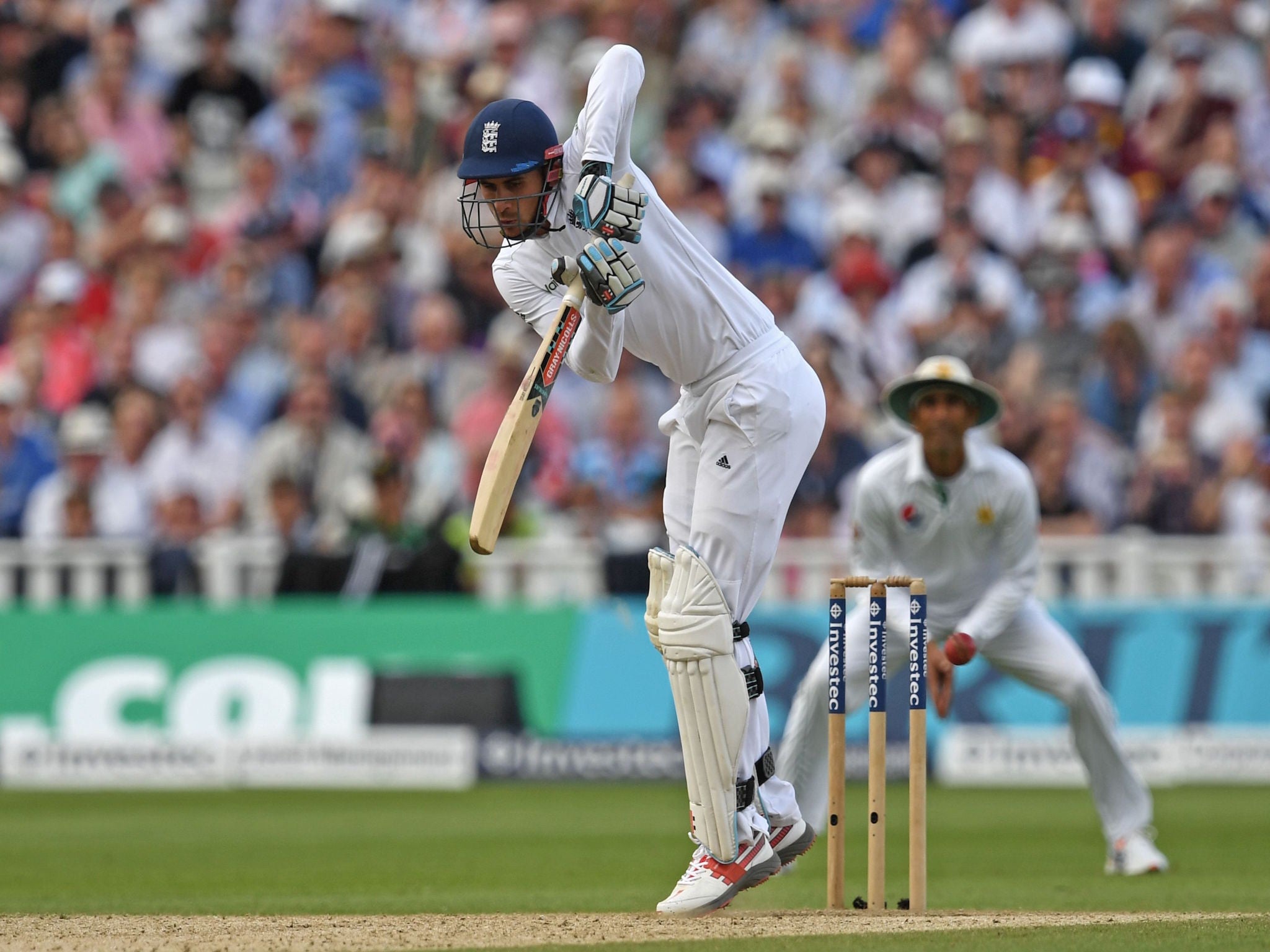 Alex Hayles deals with a difficult ball against Pakistan