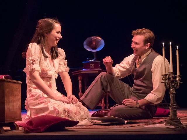 Kate O'Flynn as Laura and Seth Numrich as Jim in The Glass Menagerie