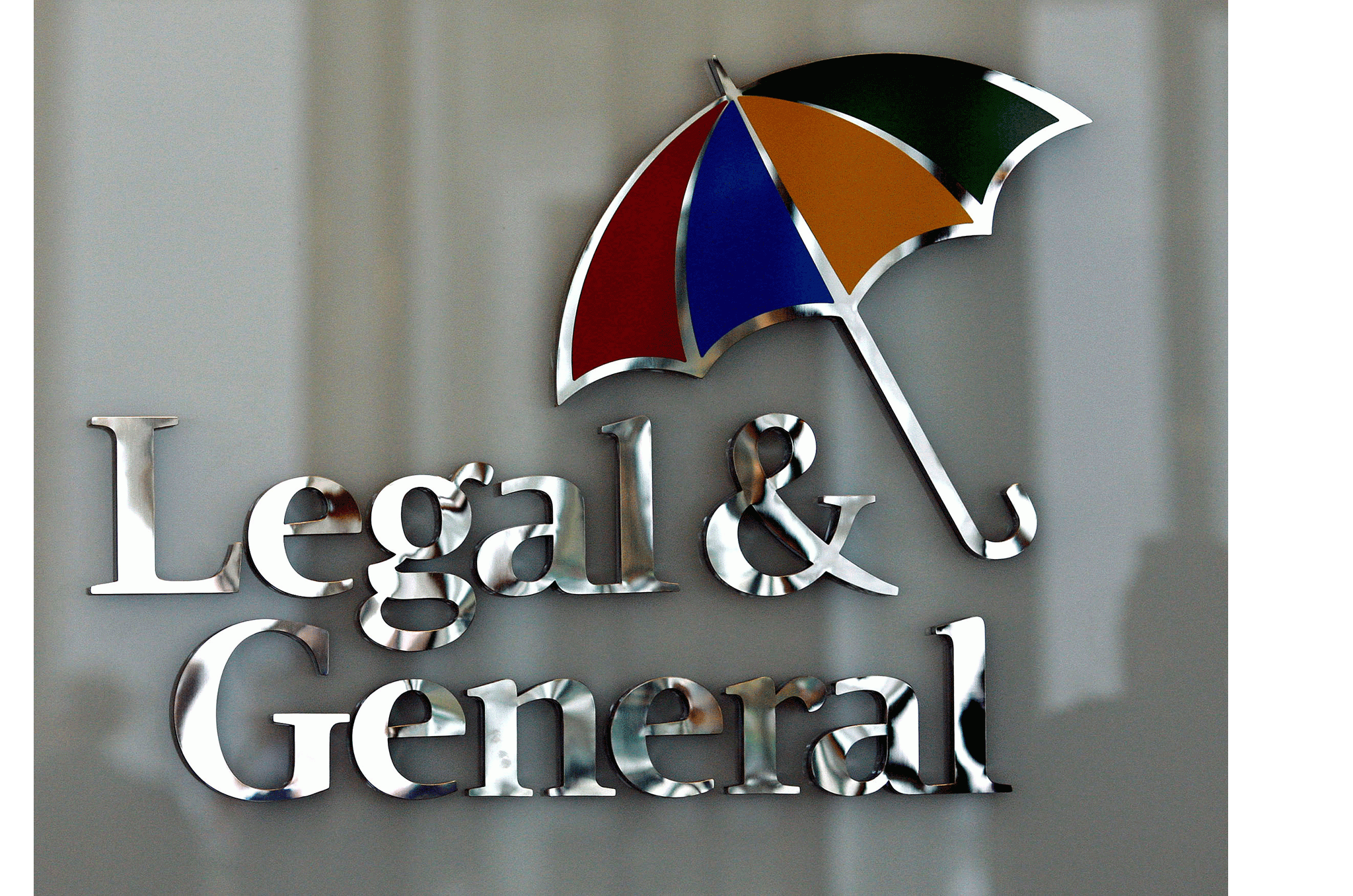 Brexit Legal & General announces plans to shift operations from UK to