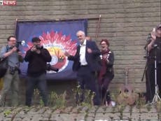 Jeremy Corbyn rocks out in Sunderland with impromptu dance 