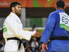 Rio 2016: Egyptian judoka athlete refuses to shake hands with Israeli rival after pleas not to 'shame Islam'
