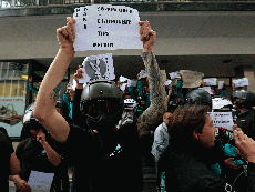 Deliveroo courier strike: Employers cannot 'simply opt out of the National Living Wage', says Government