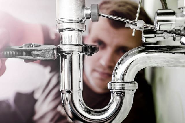 Heating and plumbing engineers can earn up to £36k with top manufacturing companies