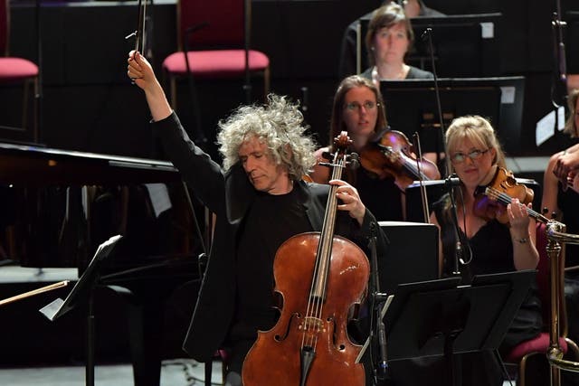 Cellist Steven Isserlis performs at Prom 40