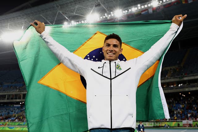  Thiago Braz da Silva celebrates his victory in the pole vault