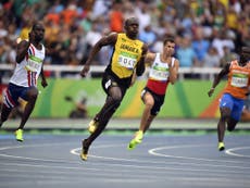 Rio 2016: Usain Bolt cruises into 200m semi-finals to keep Olympic triple treble hopes alive