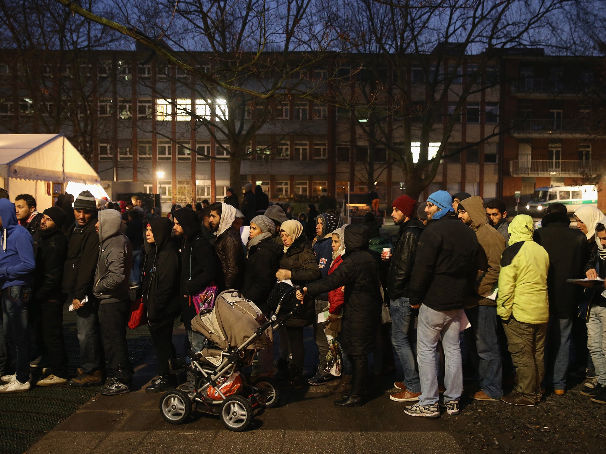 Germany received more than 476,000 asylum applications in 2015