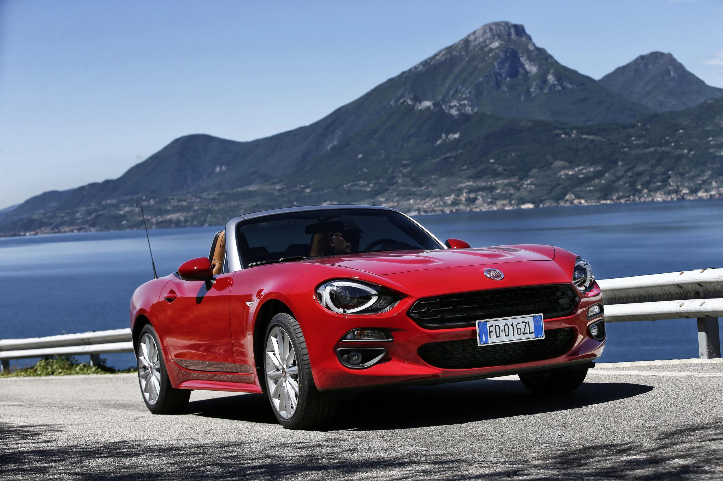 Fiat 124 Spider; A slightly confused beast