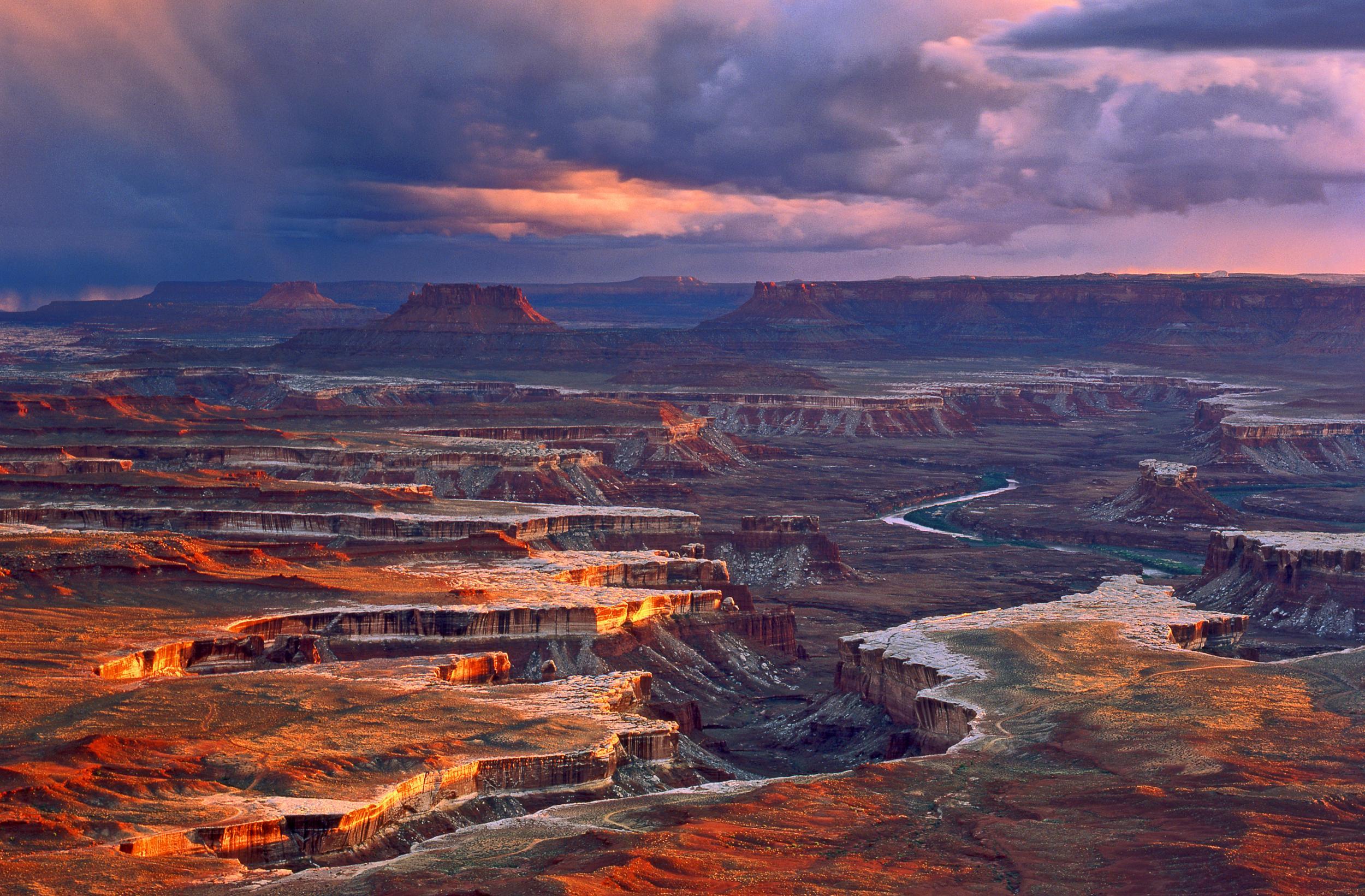 Utah's spectacular Canyonlands National Park, as seen from Green River Overlook