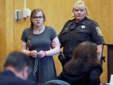 Slender Man stabbing suspect to plead not guilty over mental health
