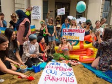 Burkini ban: Women hold beach party outside London's French Embassy in protest against ‘ludicrous’ laws