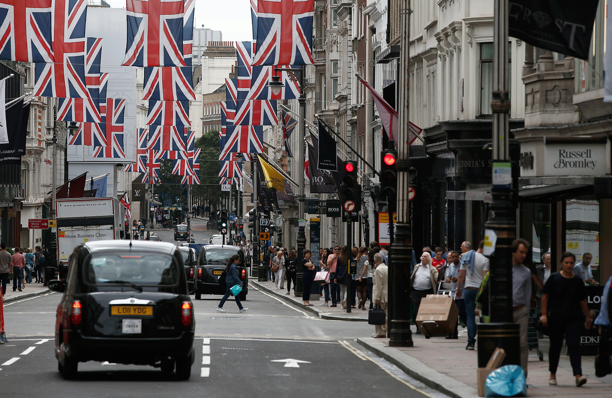 Although the economy is better than expected, Britons are gloomy over prospects