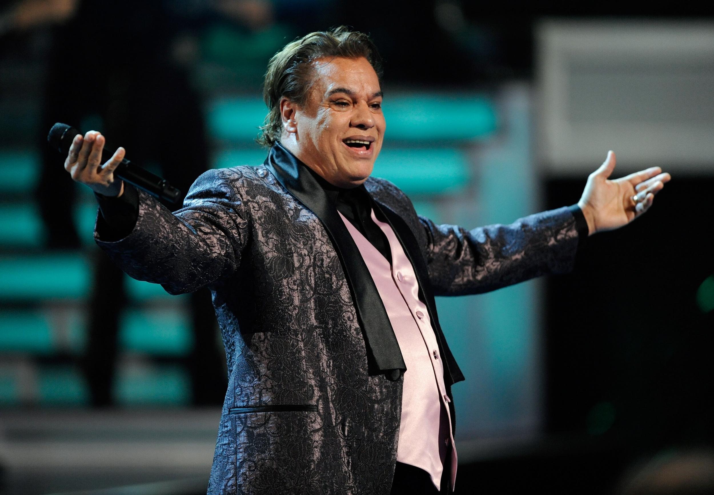 File: Juan Gabriel performs during the 10th Annual Latin GRAMMY Awards at the Mandalay Bay Events Center November 5, 2009 in Las Vegas, Nevada