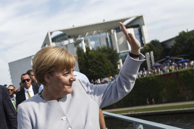Merkel greeted Trump in a psychologically clever fashion
